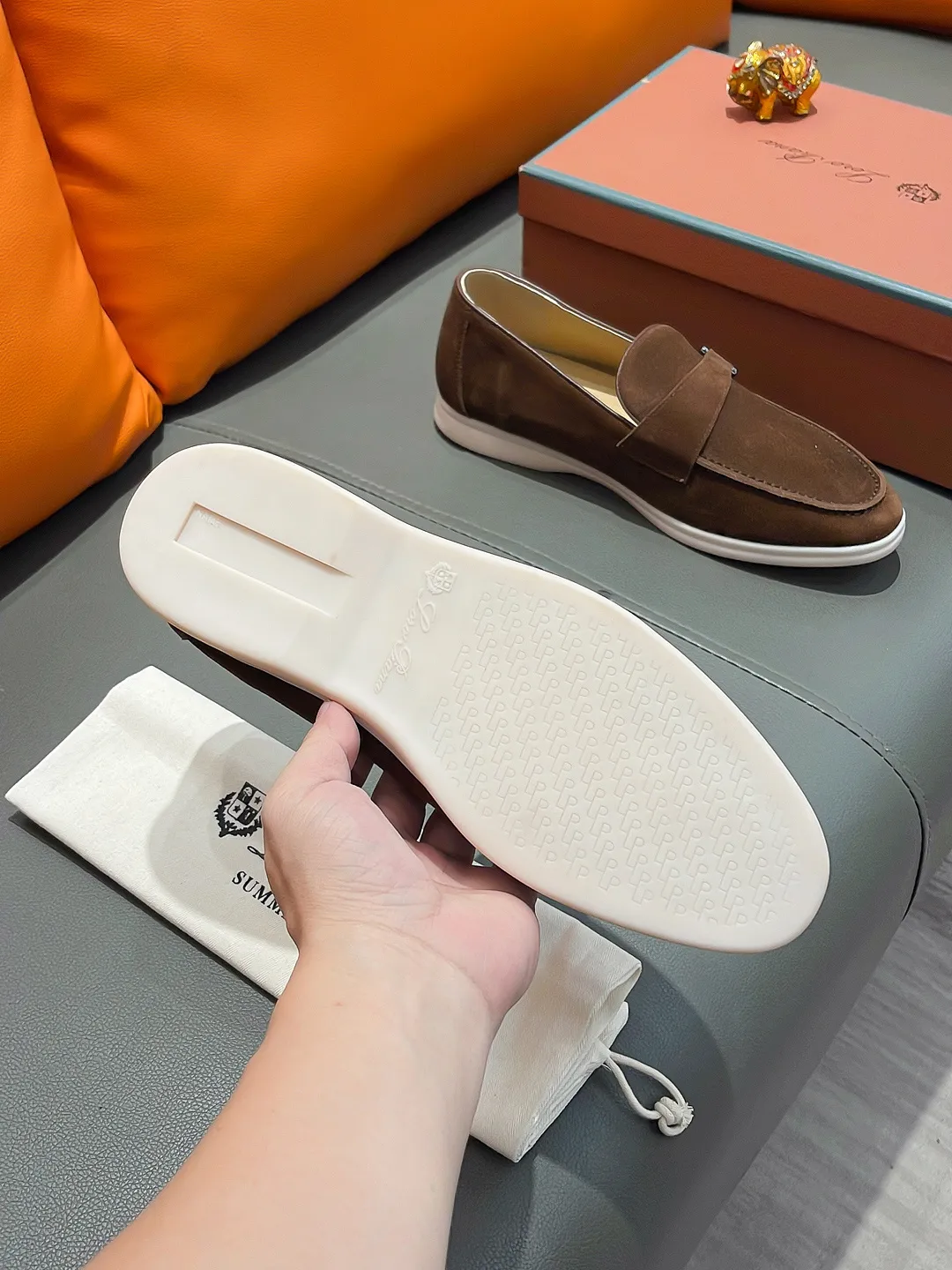 Men's shoes LORO PIANA "LP" P420 Regular size: 38-44 (casual shoes) Product materials: Selected high-mercerized suede upper, comfortable sheepskin lining; original outsole.